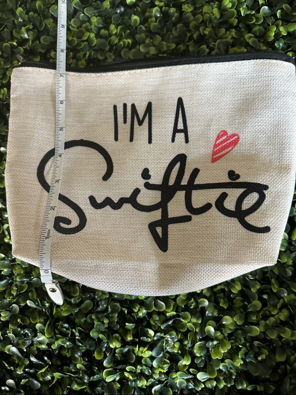 I'm A Swiftie Canvas Pouch with Pink Heart - Picture 3 of 4